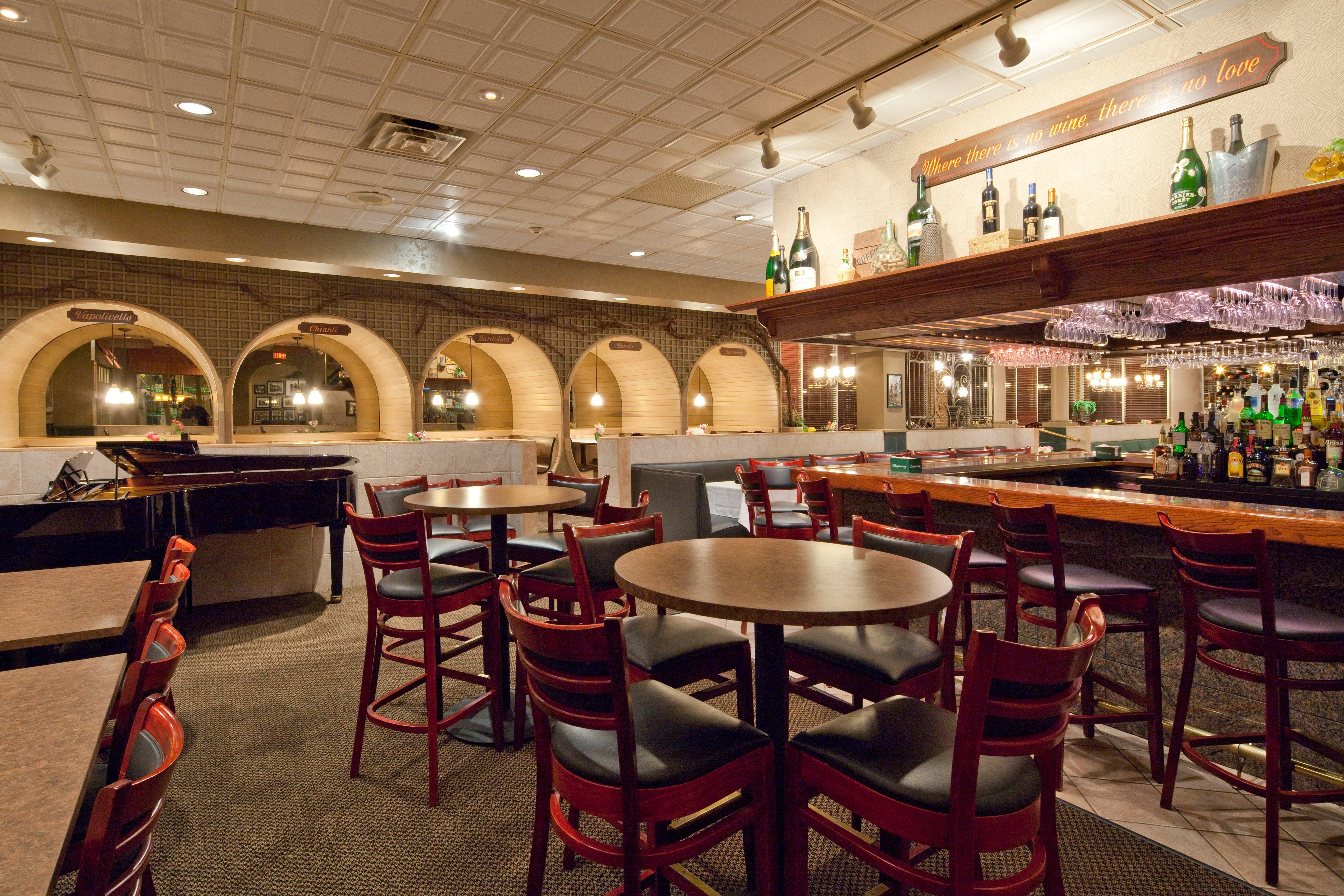 Holiday Inn Cleveland-Mayfield By Ihg Εξωτερικό φωτογραφία