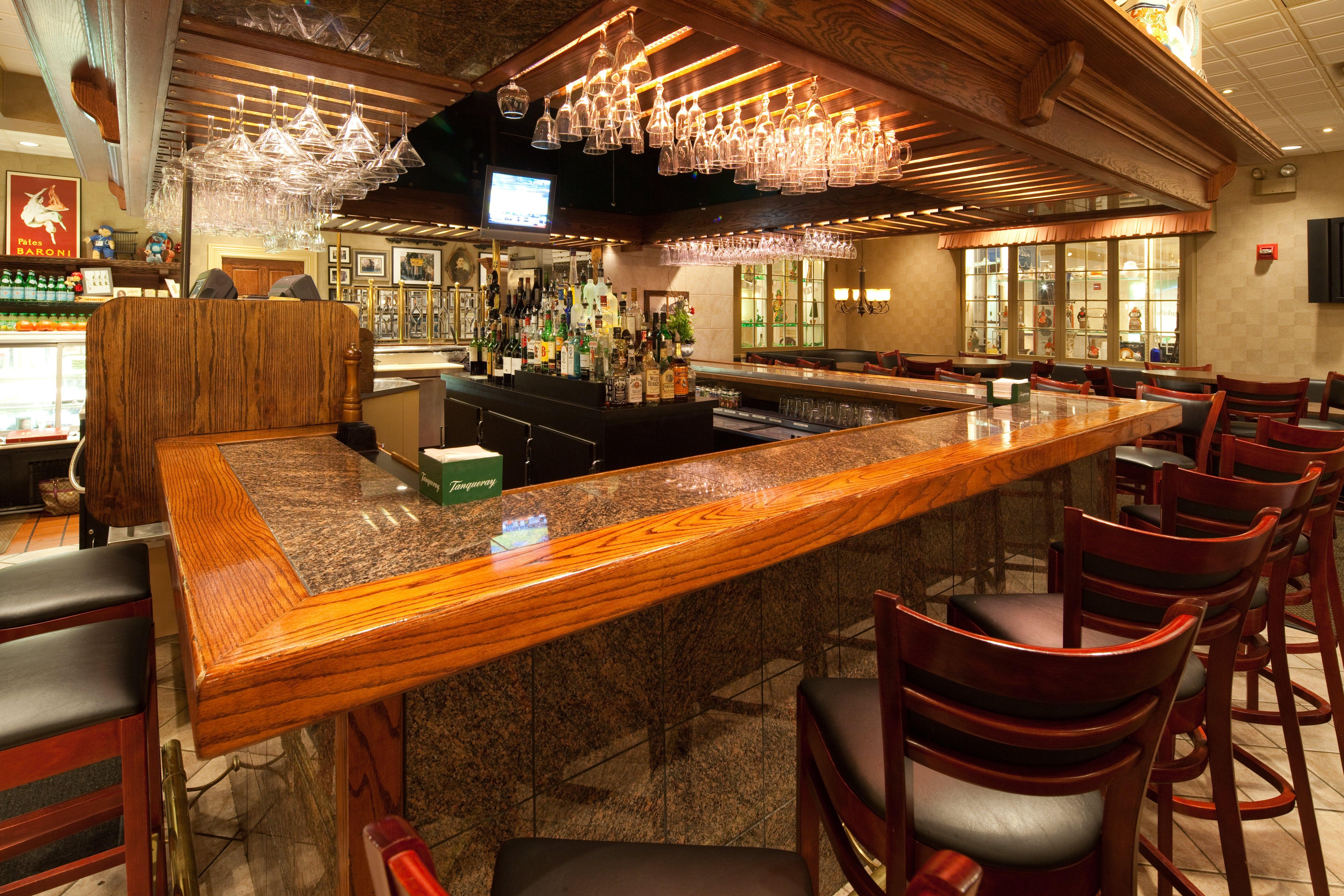 Holiday Inn Cleveland-Mayfield By Ihg Εξωτερικό φωτογραφία