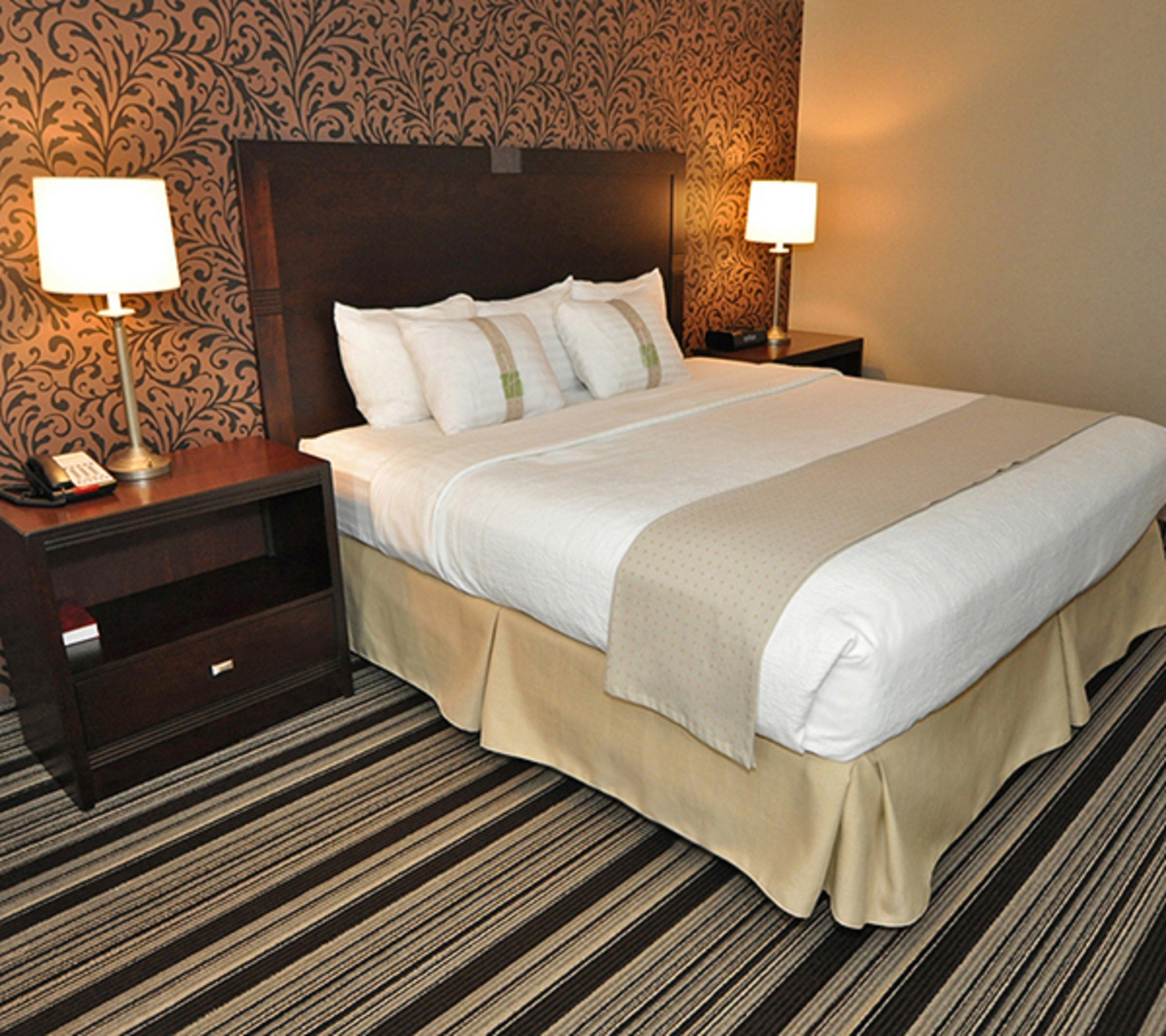 Holiday Inn Cleveland-Mayfield By Ihg Εξωτερικό φωτογραφία