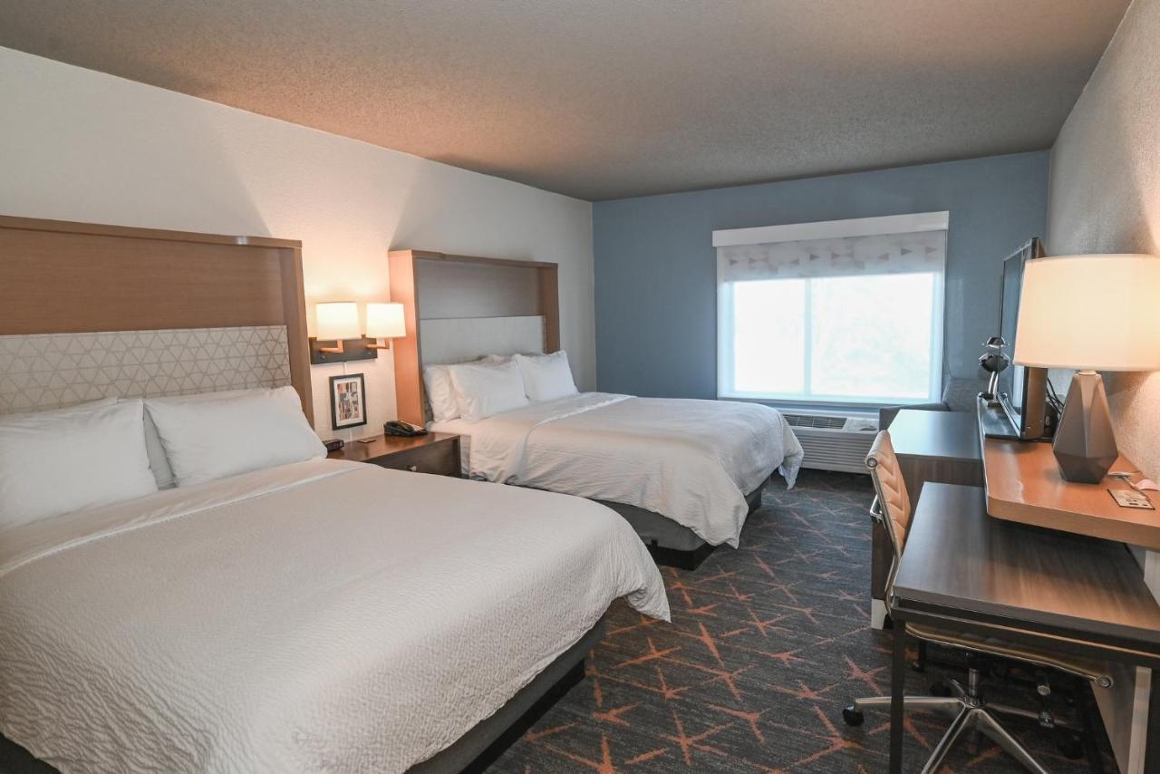 Holiday Inn Cleveland-Mayfield By Ihg Εξωτερικό φωτογραφία