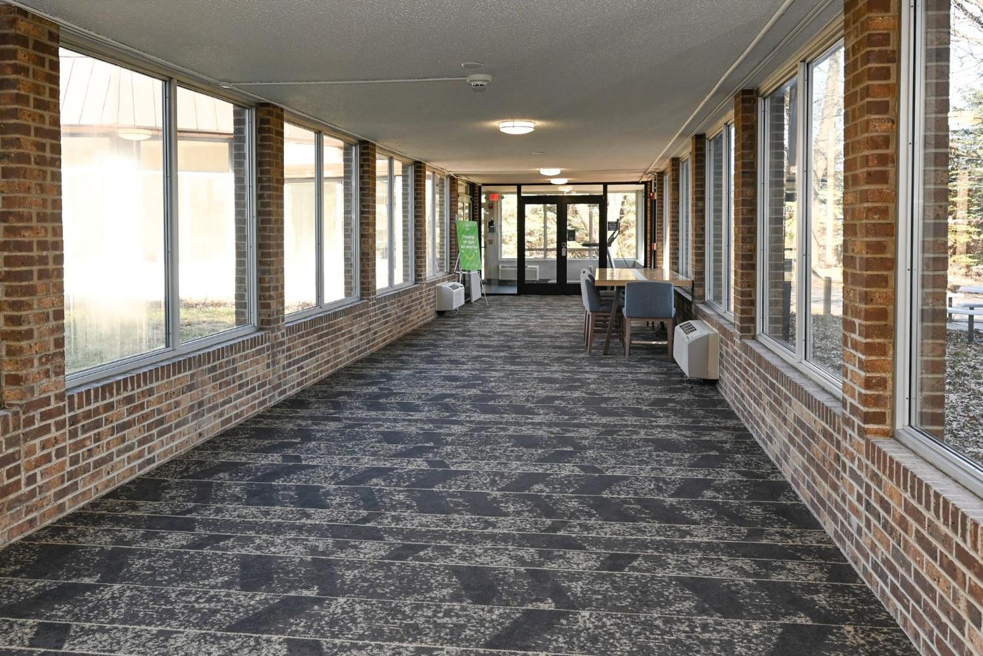 Holiday Inn Cleveland-Mayfield By Ihg Εξωτερικό φωτογραφία