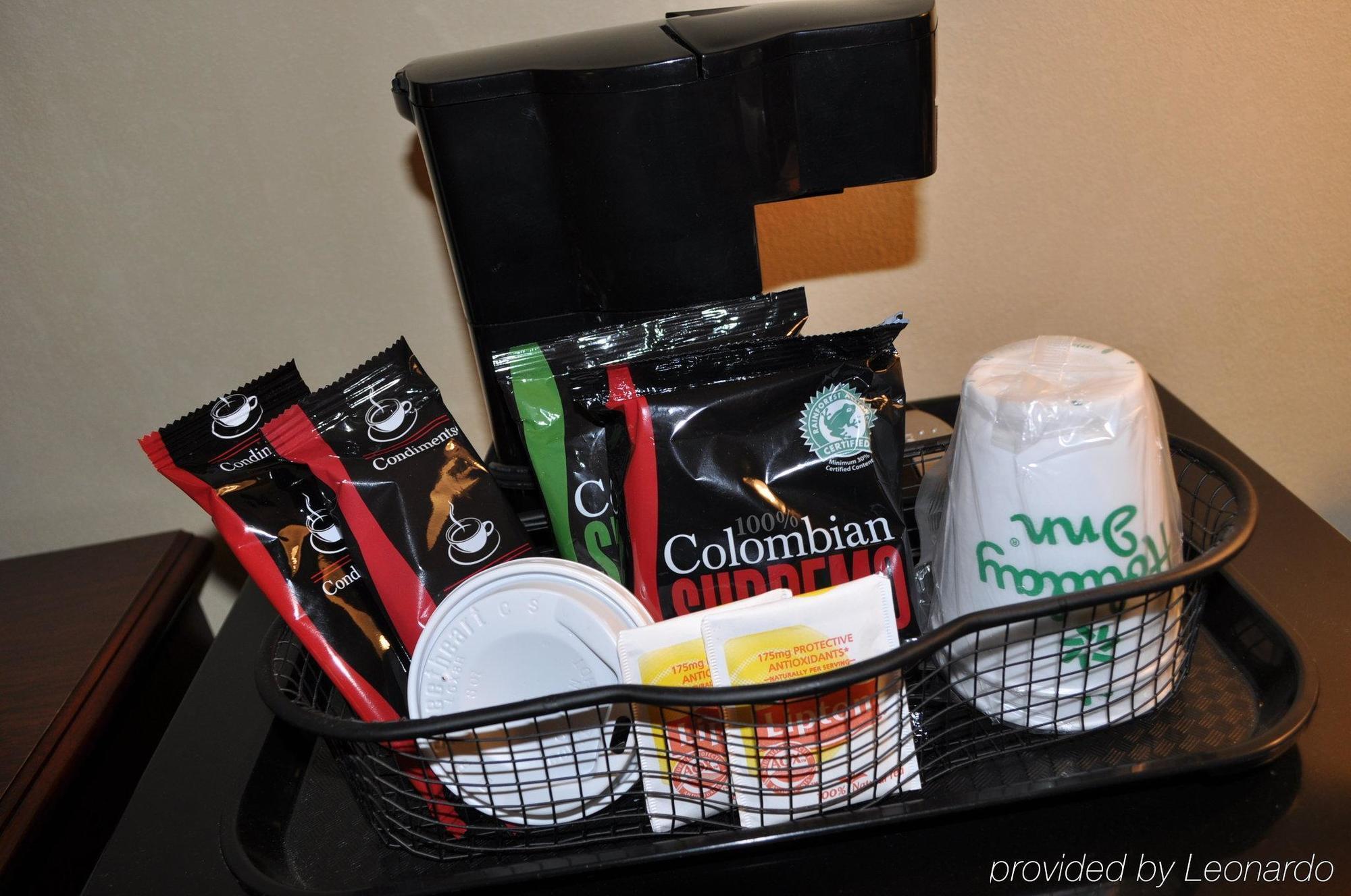 Holiday Inn Cleveland-Mayfield By Ihg Εξωτερικό φωτογραφία